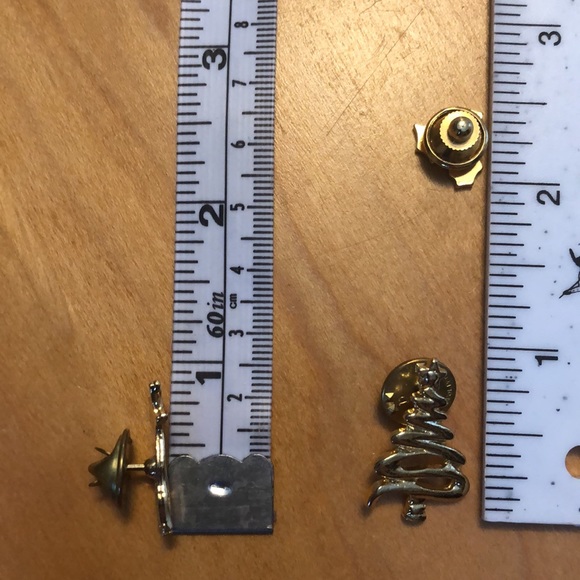 Bundle of Gold Colored Christmas Pins : Holly, Reindeer & Tree - Picture 10 of 15